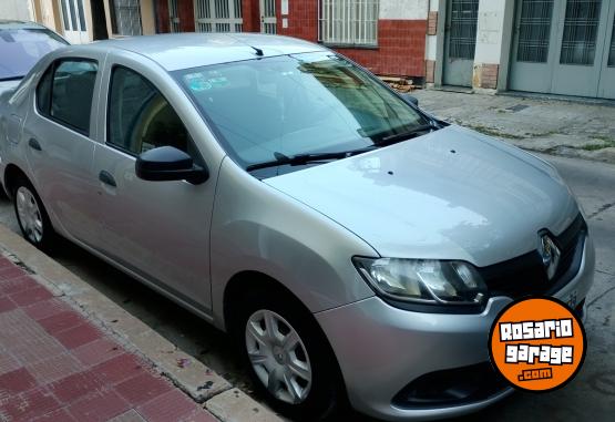 Autos - Renault Logan 2014 GNC 200000Km - En Venta