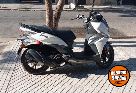 Motos - SYM Sym jet 200cc 2024 Nafta 4600Km - En Venta