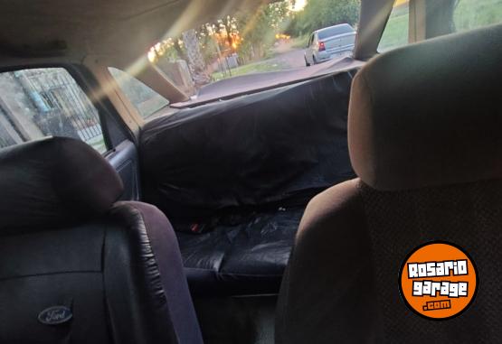 Autos - Ford Sierra 1992 Nafta 700000Km - En Venta