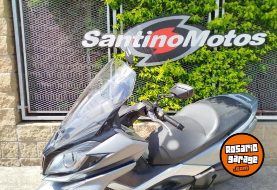Motos - Kymco DOWN TOWN 350 2022 Nafta 8115Km - En Venta