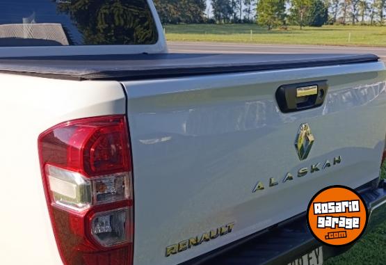 Camionetas - Renault Alaskan Emotion 4x2 2023 Diesel 99500Km - En Venta