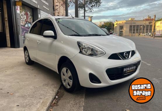 Autos - Nissan March 2015 Nafta 120000Km - En Venta