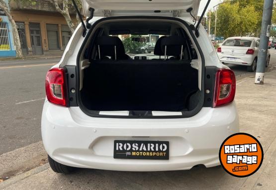 Autos - Nissan March 2015 Nafta 120000Km - En Venta