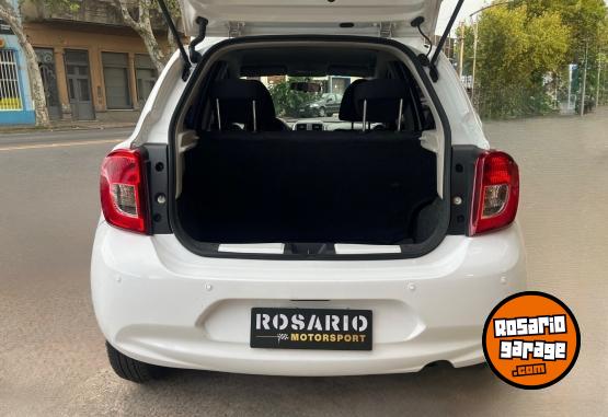 Autos - Nissan March 2015 Nafta 120000Km - En Venta