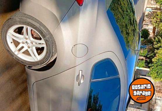 Autos - Peugeot 408 2012 GNC 120000Km - En Venta