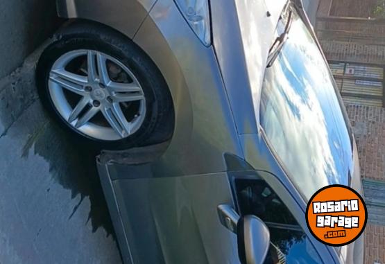 Autos - Peugeot 408 2012 GNC 120000Km - En Venta