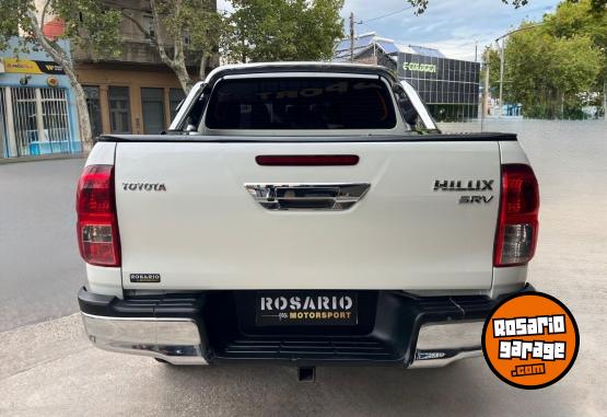 Camionetas - Toyota Hilux SRV 2020 Diesel - En Venta