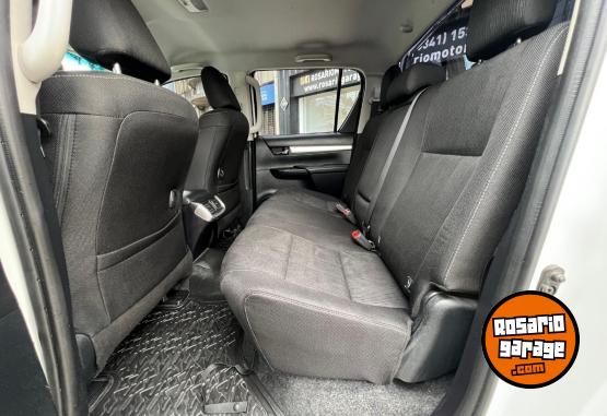 Camionetas - Toyota Hilux SRV 2020 Diesel - En Venta