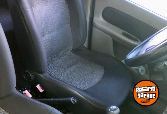 Autos - Renault Symbol pack 1.6 2010 GNC 230000Km - En Venta