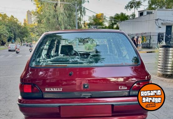 Autos - Renault CLIO 1995 GNC 180000Km - En Venta