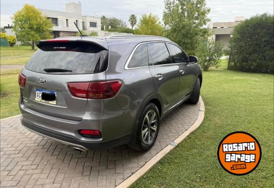 Camionetas - Kia Sorento EX 2.4 2018 Nafta 132000Km - En Venta