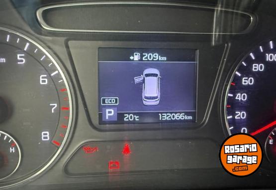 Camionetas - Kia Sorento EX 2.4 2018 Nafta 132000Km - En Venta