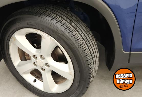 Camionetas - Chevrolet Tracker Ltz + awd 2017 Nafta 130000Km - En Venta