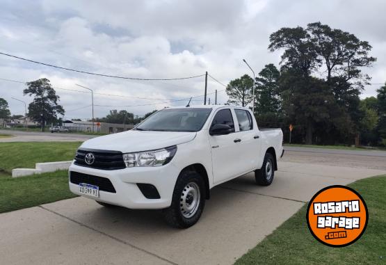 Camionetas - Toyota Hilux DC DX 2.4 TDI MT 2019 Diesel 382000Km - En Venta