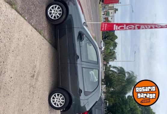 Autos - Fiat Palio 2013 GNC 68700Km - En Venta