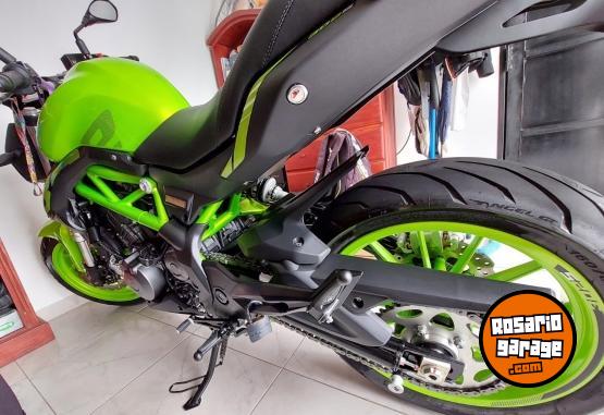 Motos - Benelli 302s 2022 Nafta 4000Km - En Venta
