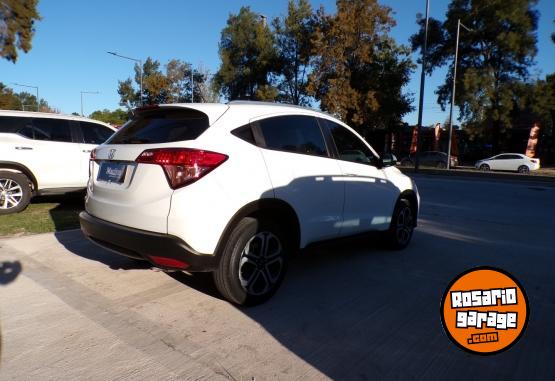 Camionetas - Honda hrv ex cvt 2017 Nafta 90000Km - En Venta