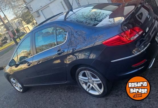 Autos - Peugeot 408 2013 Nafta 130000Km - En Venta