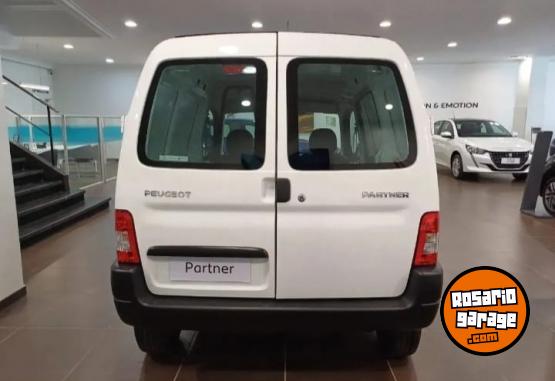 Utilitarios - Peugeot Partner furgon o mixta 5a 2026 Diesel 0Km - En Venta