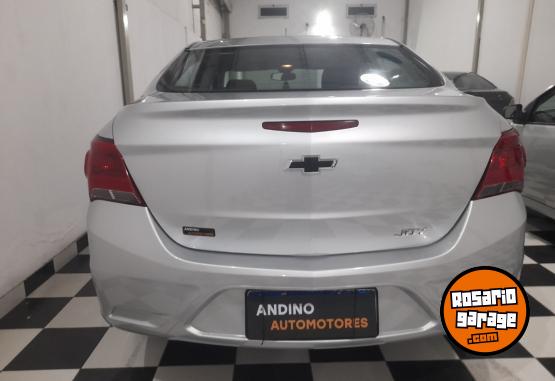 Autos - Chevrolet Onix prisma voyage siena 2023 Nafta 28000Km - En Venta
