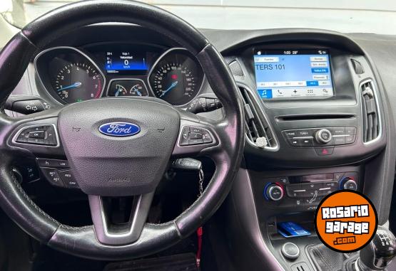 Autos - Ford FOCUS SE PLUS 2.0 2017 Nafta 167000Km - En Venta