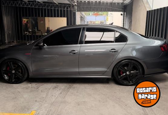 Autos - Volkswagen 2017 VOLKSWAGEN VENTO GLI 2017 Nafta 76000Km - En Venta