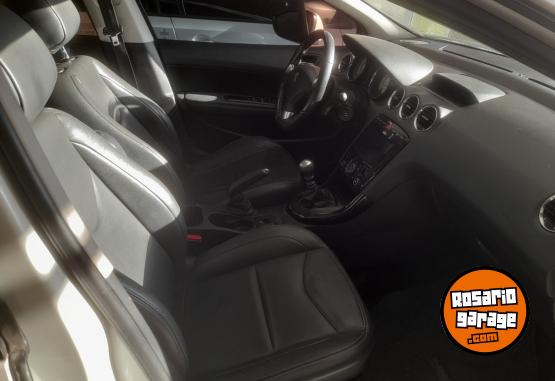 Autos - Peugeot 308 2017 Nafta 170000Km - En Venta