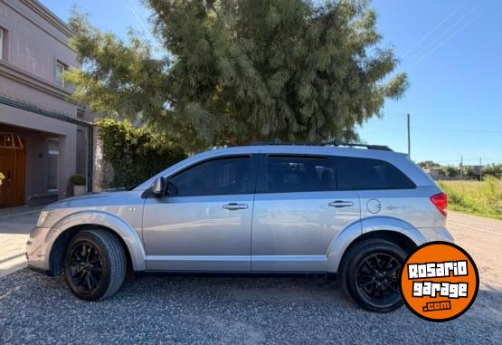 Camionetas - Dodge Journey 2017 Nafta 184400Km - En Venta