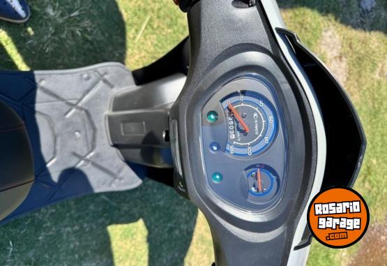 Motos - Kymco Agility 125 2025 Nafta 3600Km - En Venta