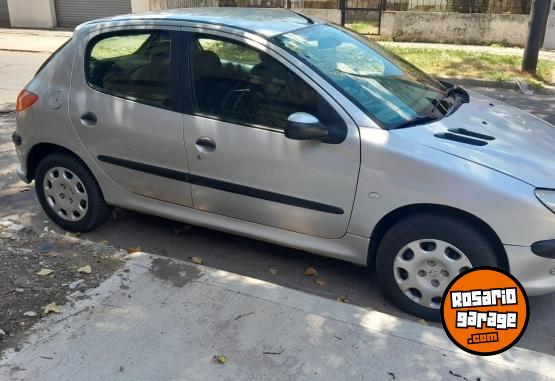 Autos - Peugeot 206 2005 Nafta 156000Km - En Venta