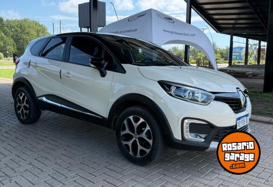Autos - Renault Captur 2019 Nafta 77000Km - En Venta