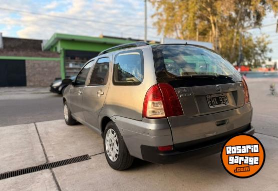 Autos - Fiat Palio Weekend ELX 1.8 2006 GNC 250000Km - En Venta