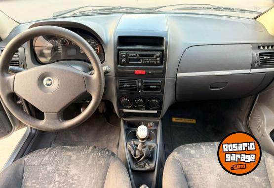 Autos - Fiat Palio Weekend ELX 1.8 2006 GNC 250000Km - En Venta