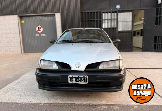 Autos - Renault Megane RT Bic. 1.6 1999 GNC 240000Km - En Venta