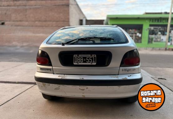 Autos - Renault Megane RT Bic. 1.6 1999 GNC 240000Km - En Venta