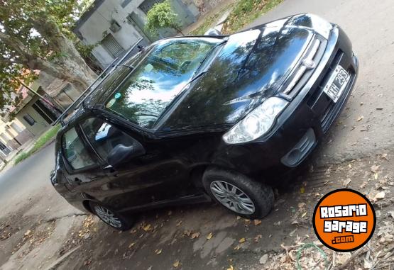 Autos - Fiat Siena 1.4 2013 GNC 500000Km - En Venta