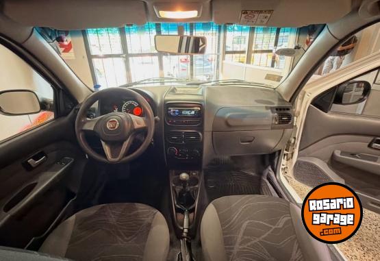Autos - Fiat Strada working 2016 GNC 123000Km - En Venta