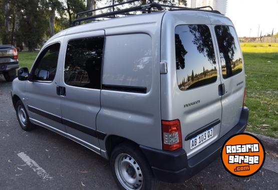 Utilitarios - Peugeot Partner mixto 2017 Diesel 116000Km - En Venta