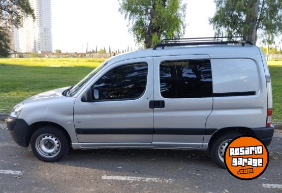 Utilitarios - Peugeot Partner mixto 2017 Diesel 116000Km - En Venta