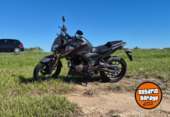 Motos - Honda CBR 300 2024 Nafta 1400Km - En Venta