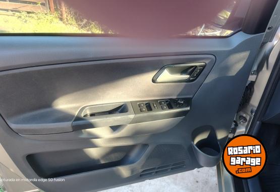 Autos - Volkswagen Suran highline 2014 Nafta 143040Km - En Venta