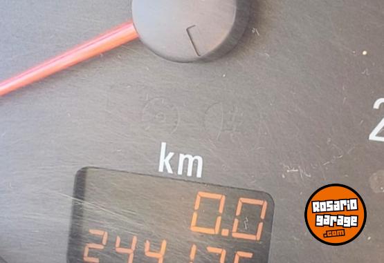 Autos - Chevrolet Corsa 2 2003 Nafta 244175Km - En Venta