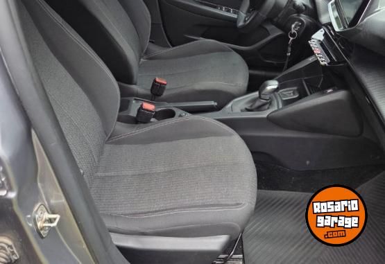 Autos - Peugeot 208 2023 Nafta 47000Km - En Venta