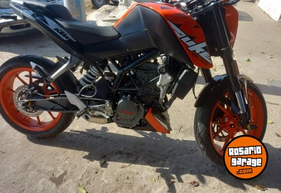 Motos - Ktm Duke 200 2023 Nafta 9000Km - En Venta