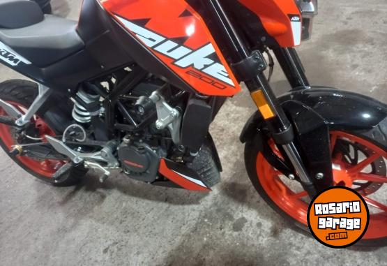 Motos - Ktm Duke 200 2023 Nafta 9000Km - En Venta