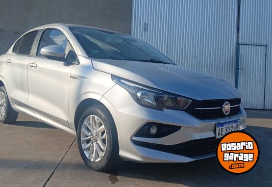 Autos - Fiat Cronos conectividad 2020 Nafta 87000Km - En Venta