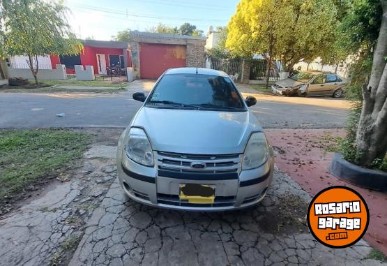 Autos - Ford KA VIRAL 2011 Nafta 126000Km - En Venta