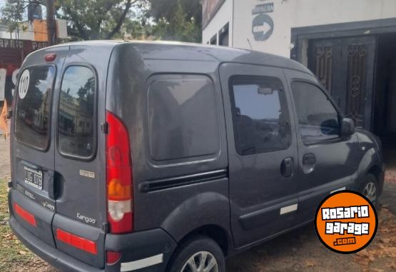 Utilitarios - Renault Kangoo 2011 GNC 190000Km - En Venta
