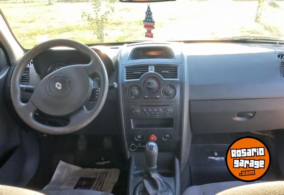 Autos - Renault Expression 2007 Nafta 200000Km - En Venta