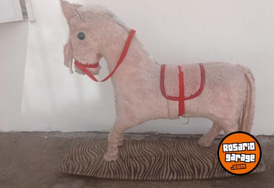 Art�culos para beb� - Caballito Mecedor - En Venta